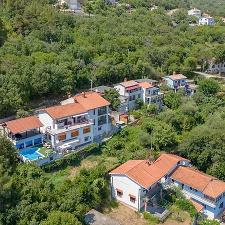 House Plavcic Semesterbostad *