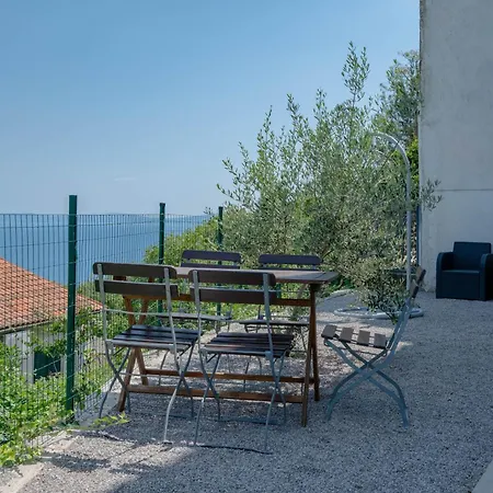 Holiday home House Plavcic